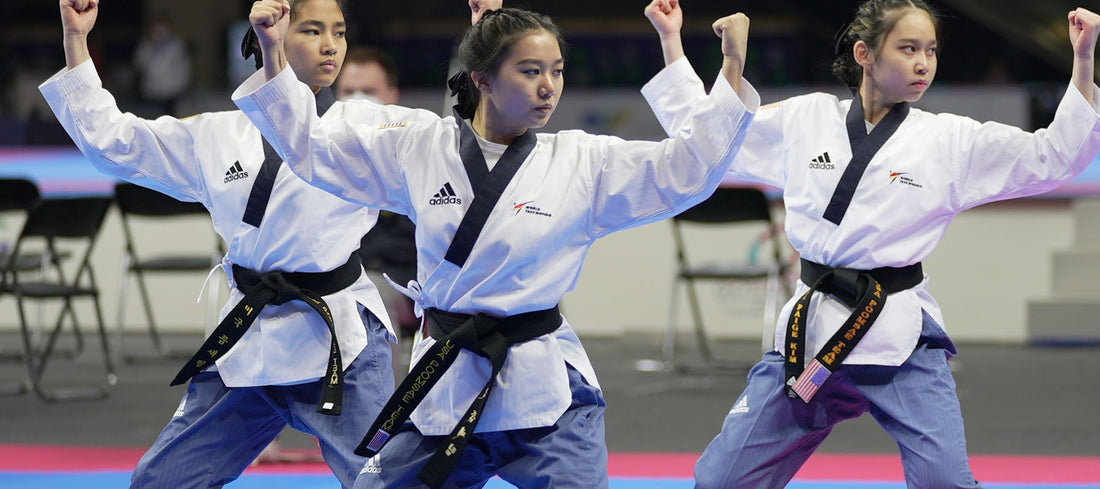 Cuál es la diferencia entre Poomsae y el Kyorugui? | Blog MARXIAL