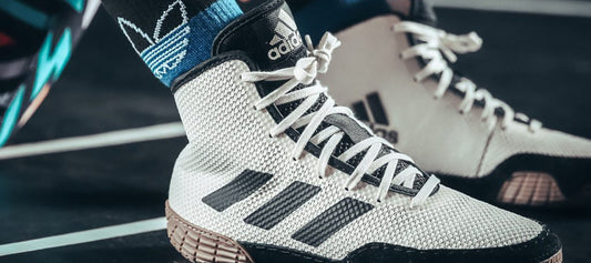 Diferencias entre las zapatillas de Boxeo y las de Lucha libre - Blog MARXIAL
