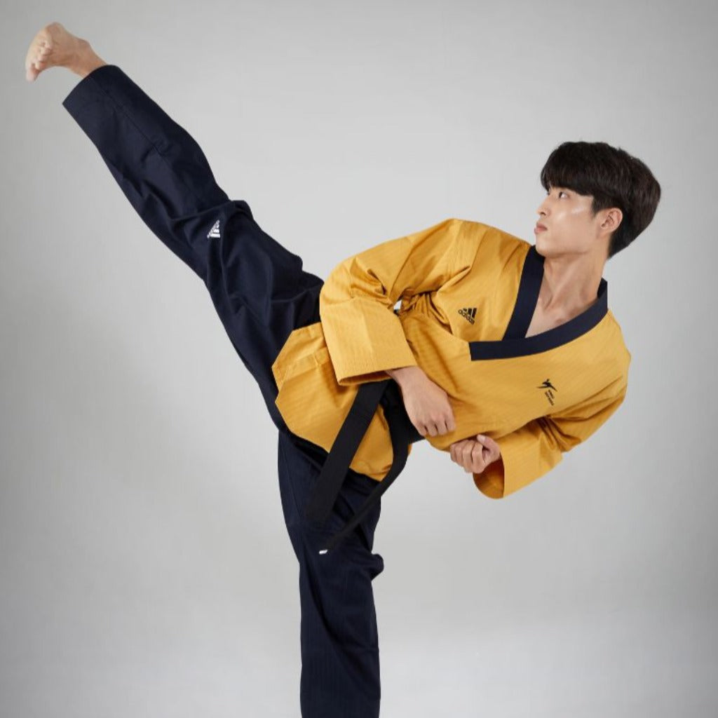 ADIDAS Adi Poomsae Master - Dobok Taekwondo
