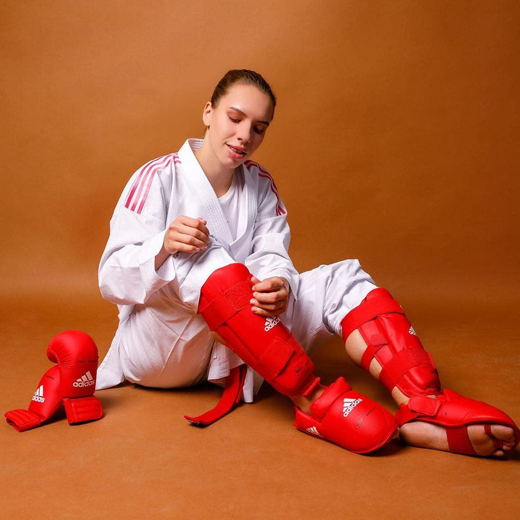 Adidas Protector de canillas, pies y empeines para Karate. Canilleras shinpads para Karate