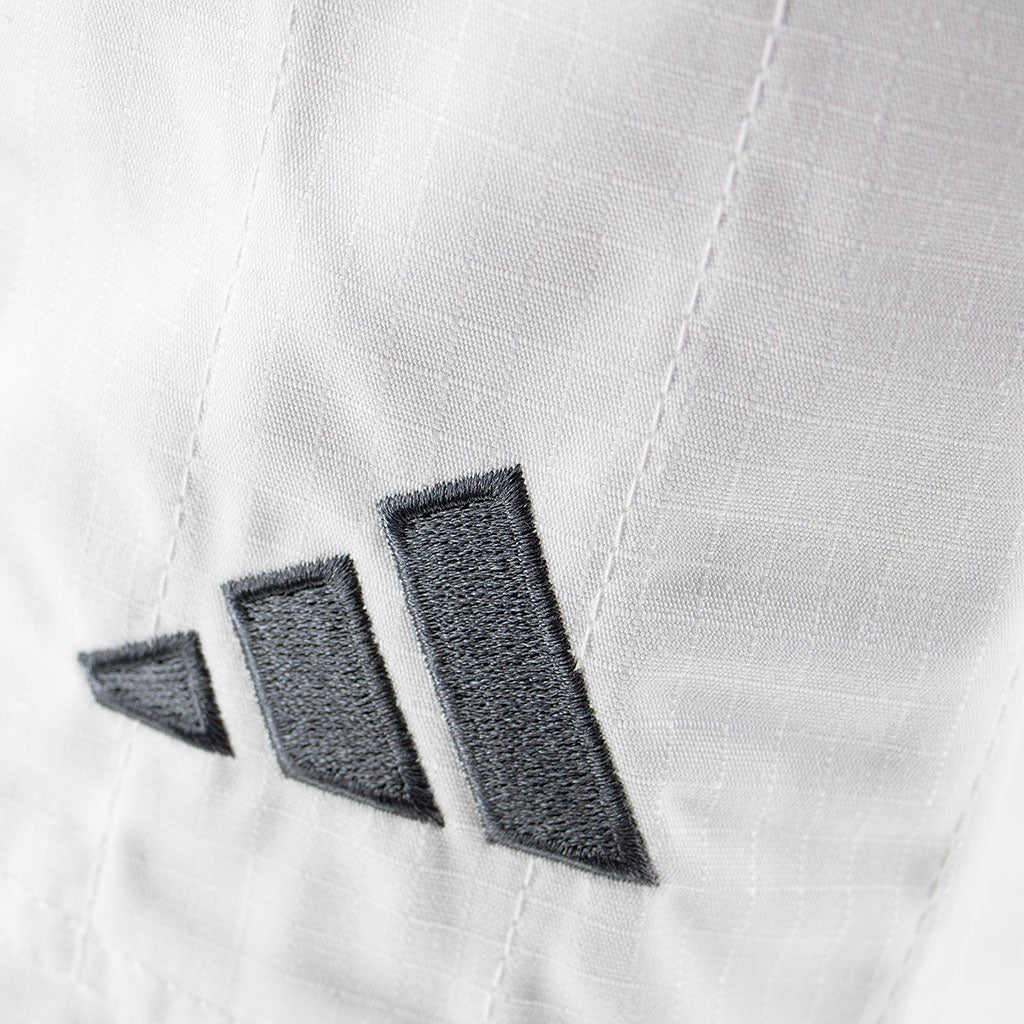 Kimono de Jiu JItsu para competencia ADIDAS Pro JJ430 blanco-gris