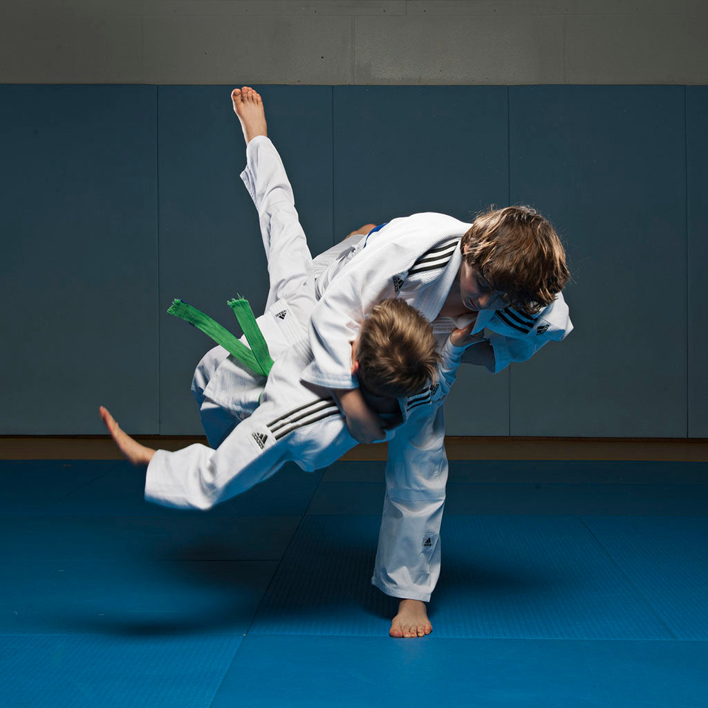 ADIDAS Club J350 - uniforme de Judo para niños